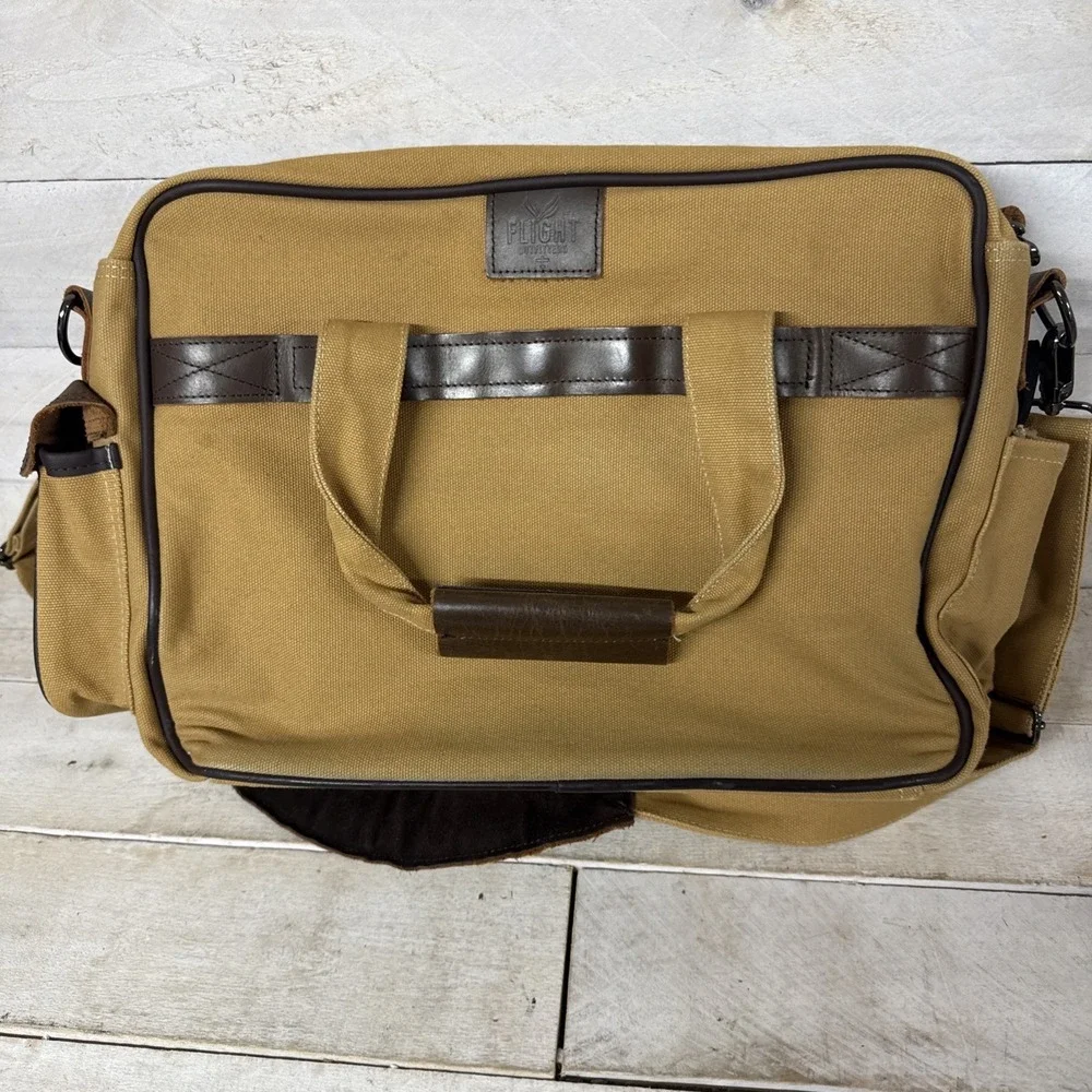 FLIGHT OUTFITTERS Bush Pilot Folio Bag Canvas Bag With Strap Fast Shipping